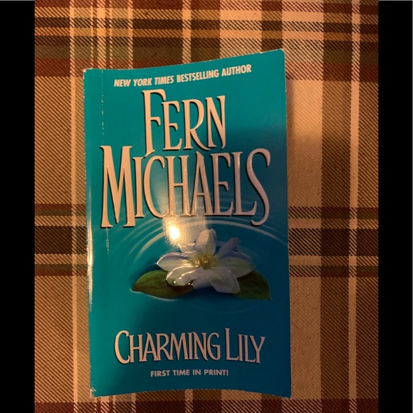 Fern Michaels 4 book bundle - Picture 8 of 13